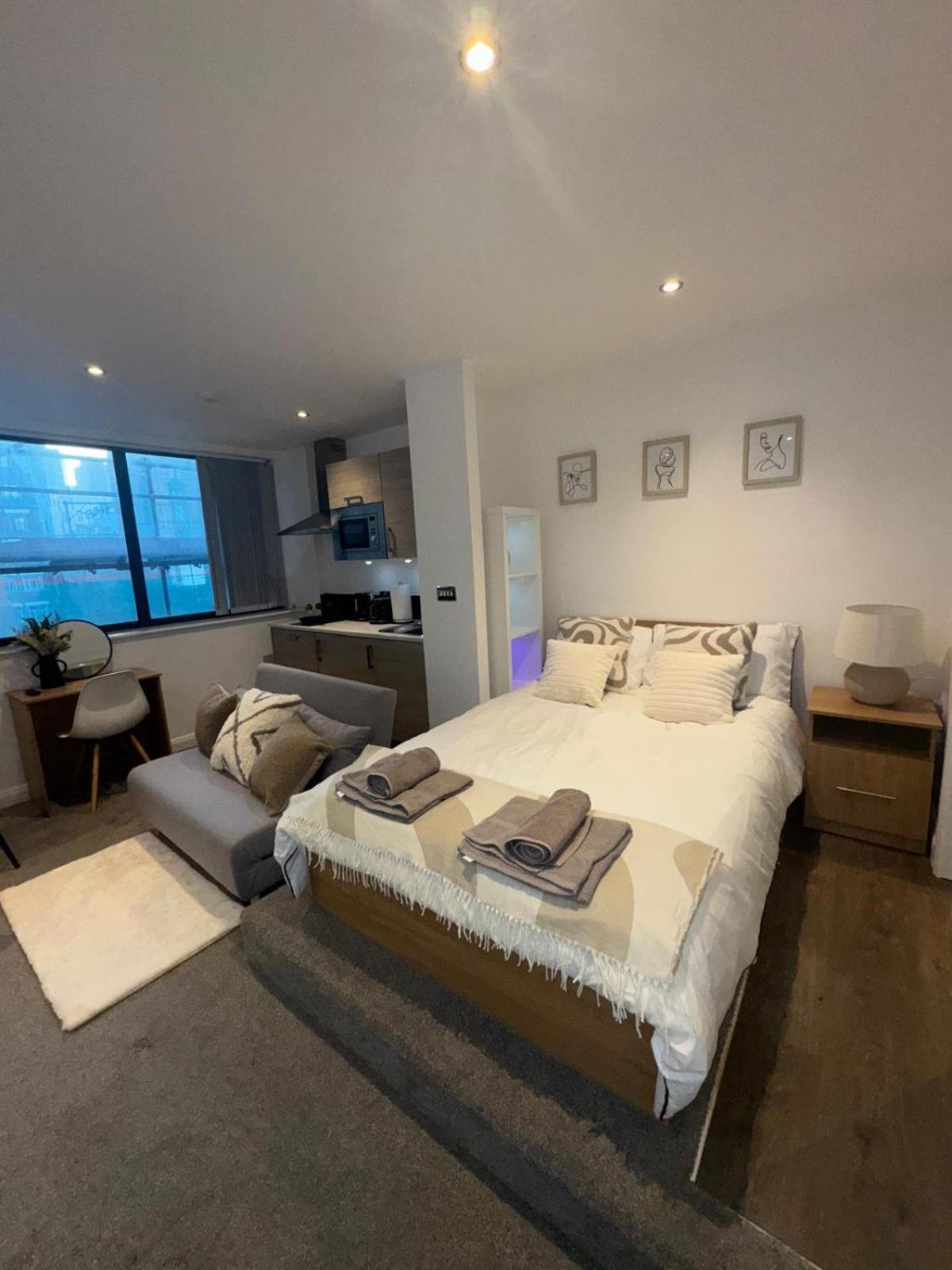 Apartment Manchester Central Studio